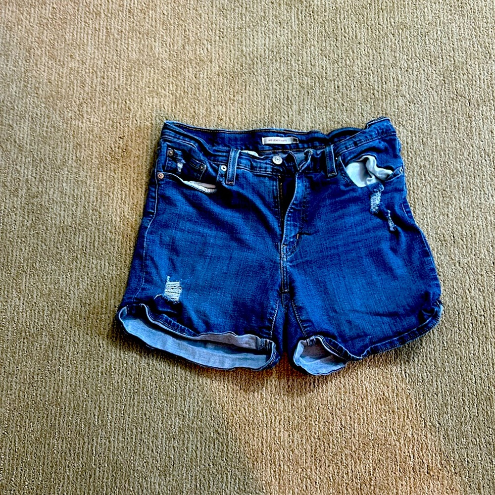 Woman’s shorts